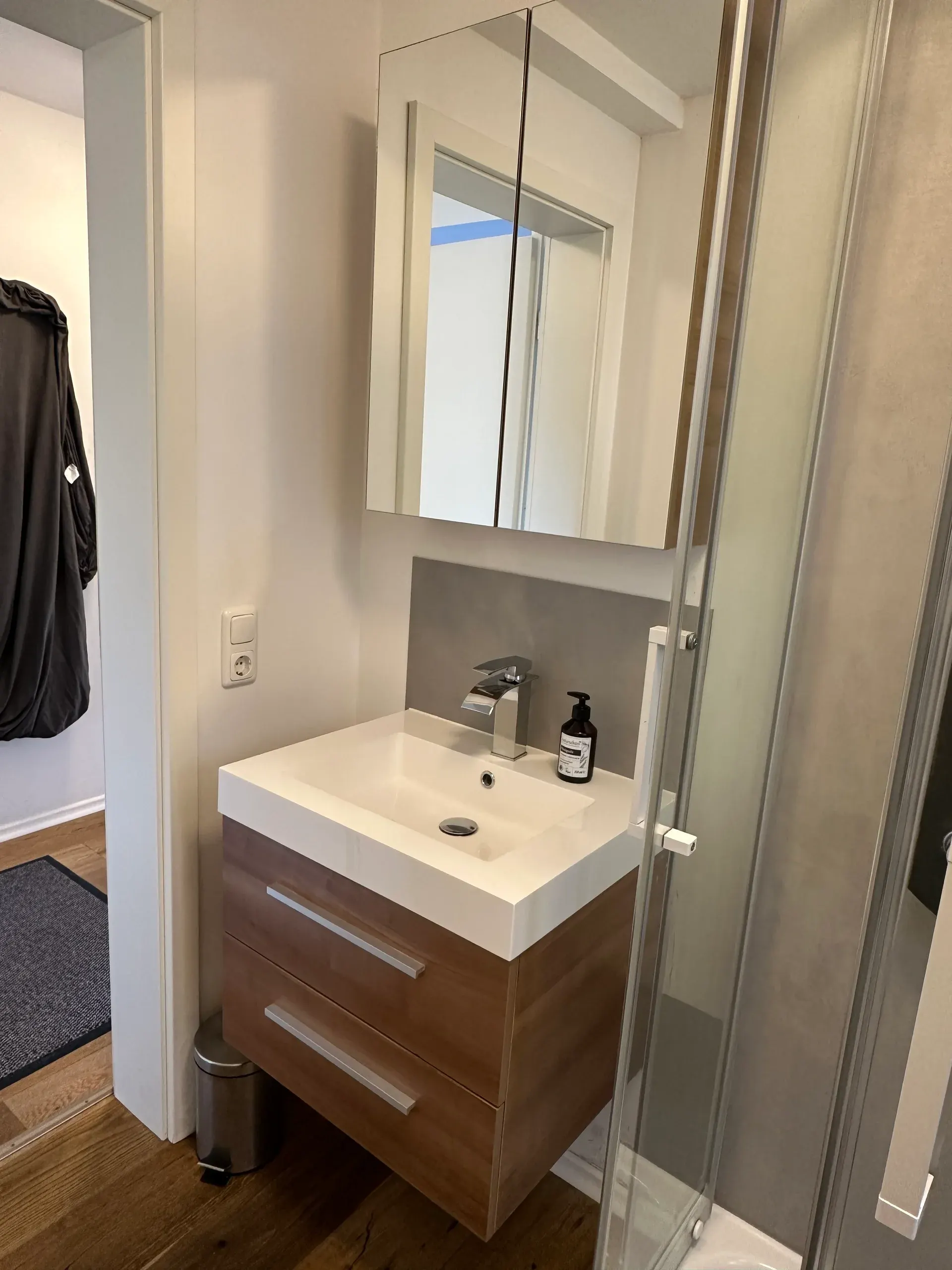 Apartment B6 – Bathroom detail