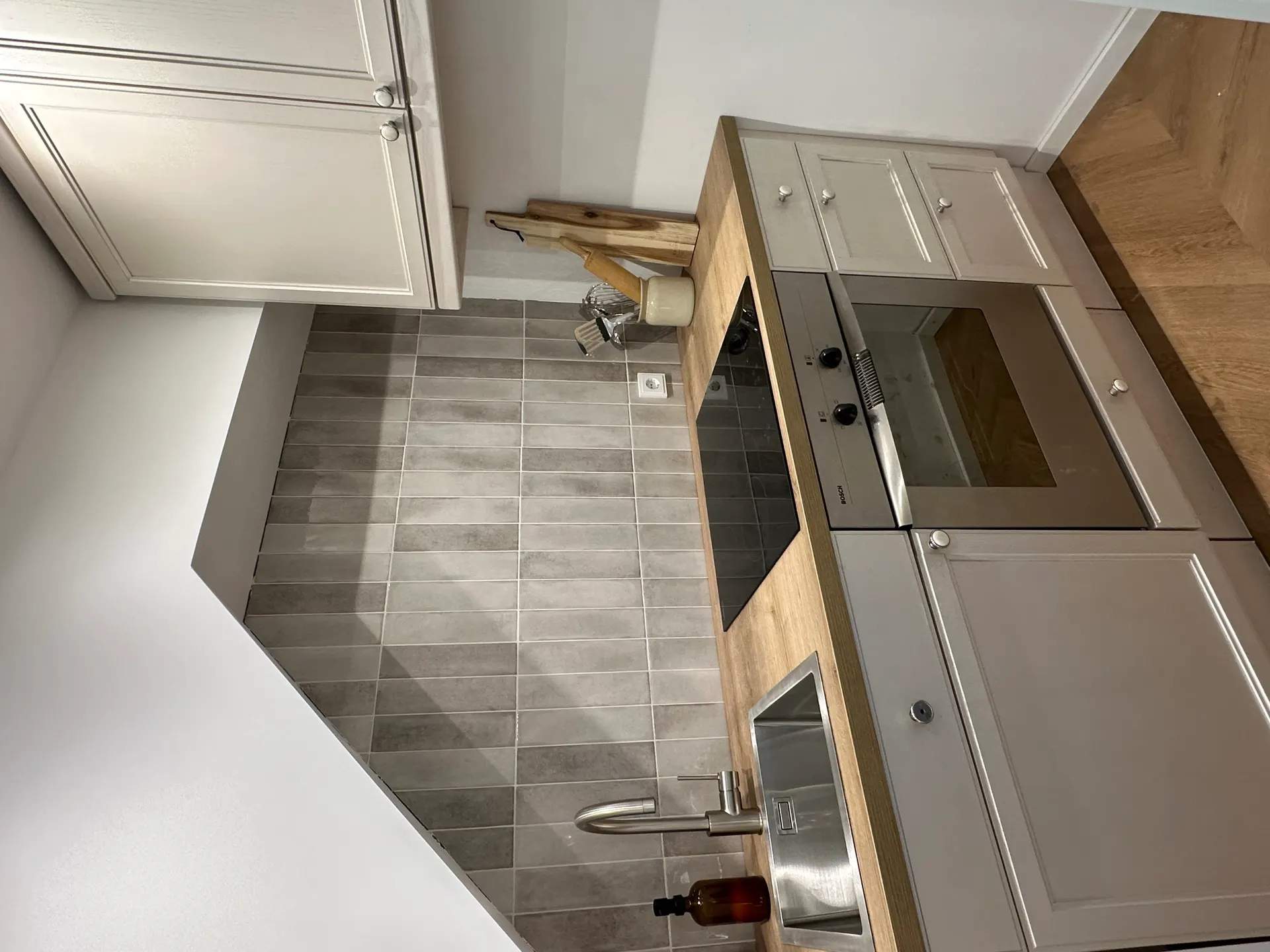 Apartment B7 – Kitchen overview